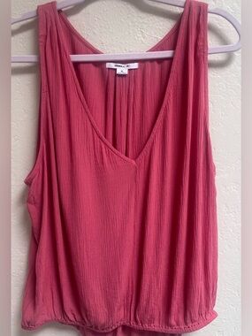 O'Neill Women's Rose Pink V-Neck Sleeveless Tank